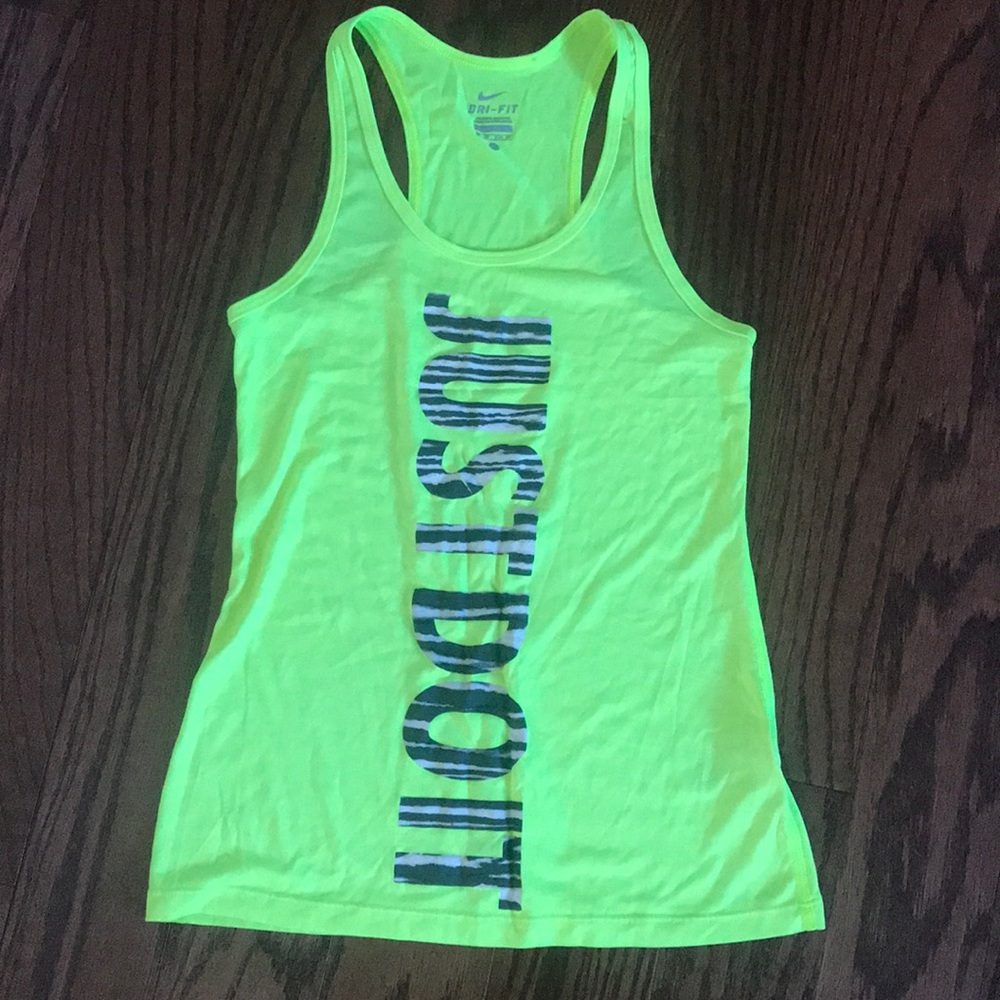 Ike dri fit top